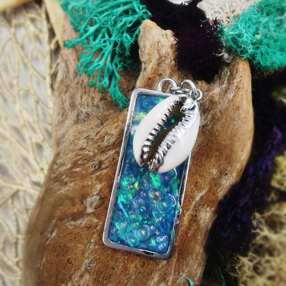 Blue and Silver Shell Pendant Necklace